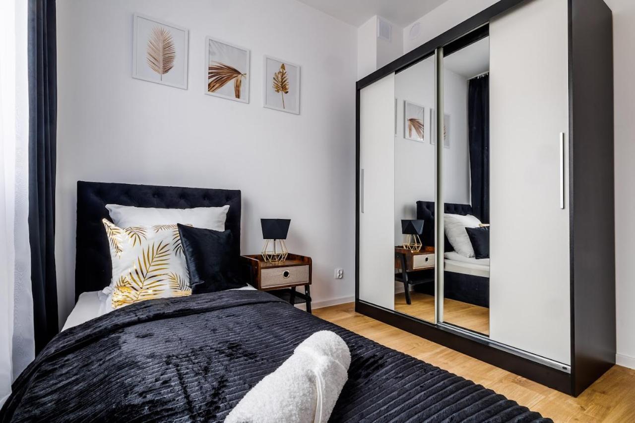 Premium Apartment *